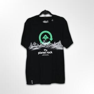 LRG Men's Graphic T-Shirt - Size Large - Great Condition!